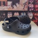 New Croc Clogs Classic Unisex Breathable and Comfortable Beach Sandals